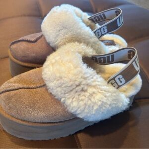 Ugg Platform Funkette Slipper Size 7